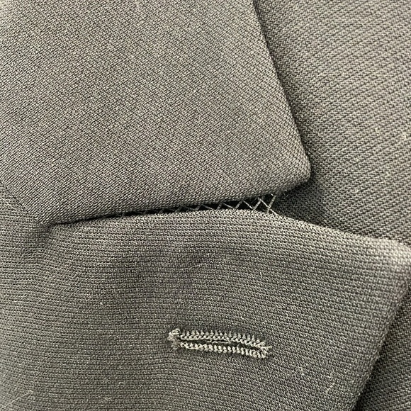Giorgio Armani Classico 100% Wool Black Blazer - Picture 4 of 11